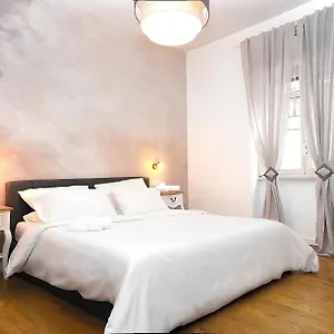 Elegantis Vatican Apartment Rome